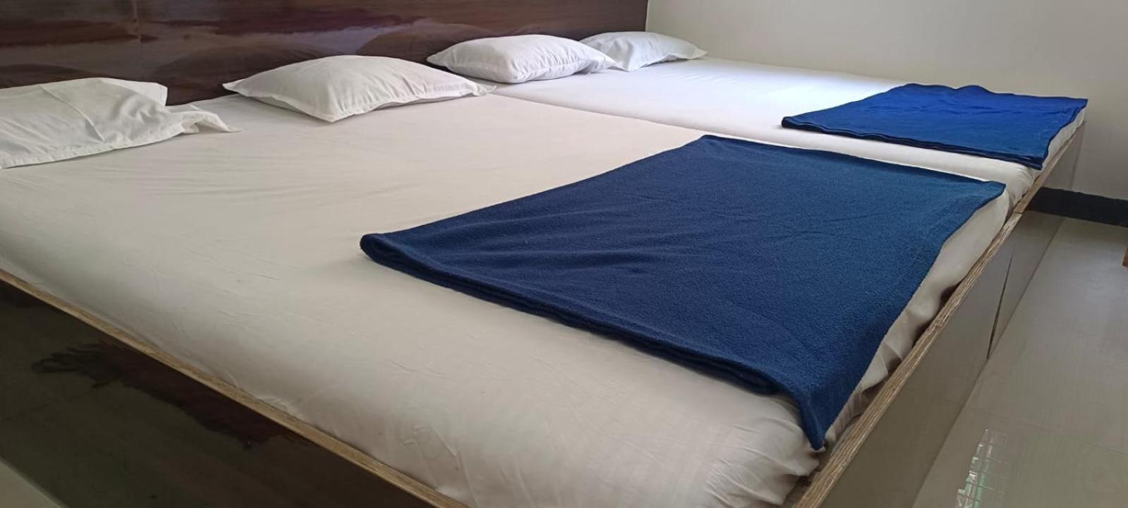 Sai Ganesh Guest House Shirdi Zewnętrze zdjęcie